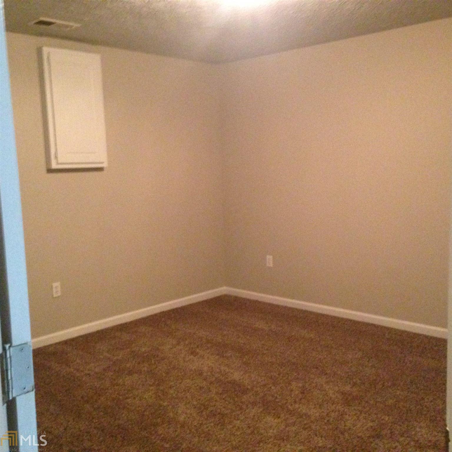45 Blue Jay Dr, Covington, GA 30016 photo 14