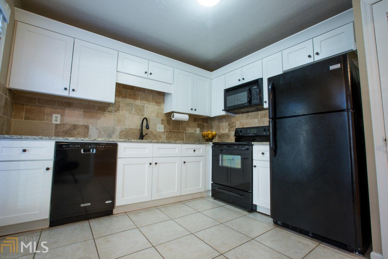 3472 Silver Maple Dr, Duluth, GA 30096 photo 2