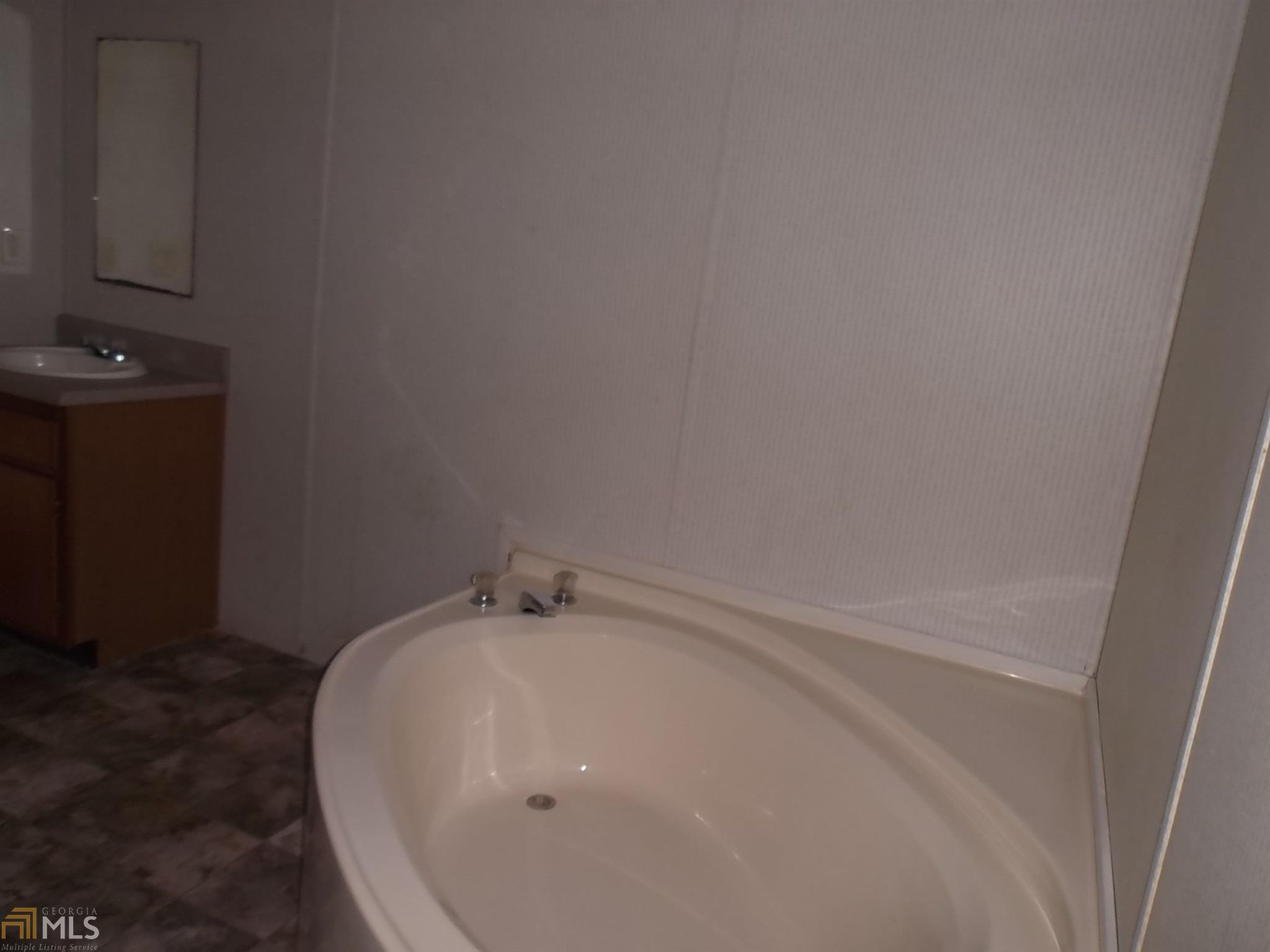 338 Stevens Rd, Commerce, GA 30529 photo 8