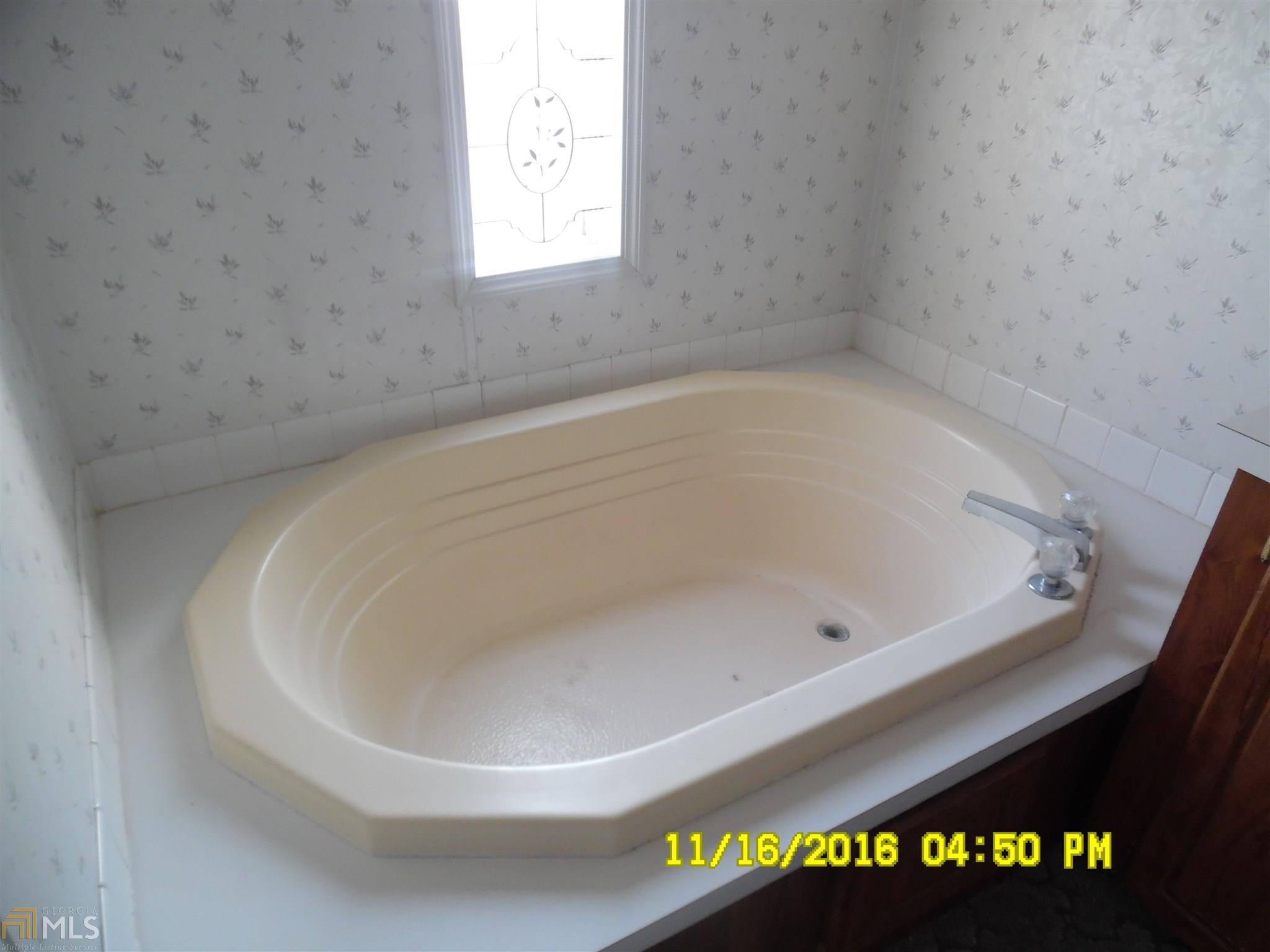 3124 Settlement Rd, Register, GA 30452 photo 12