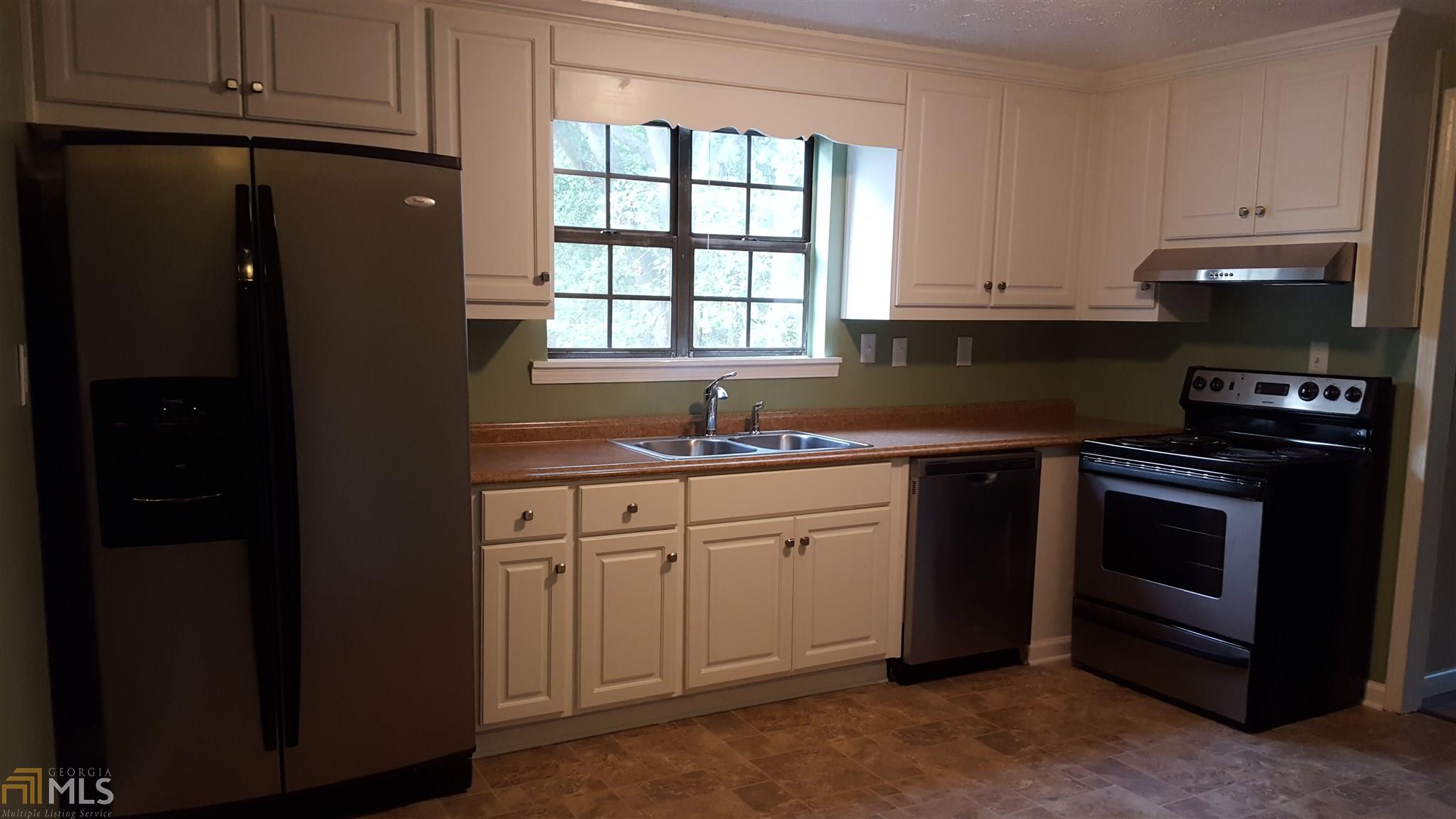 84 Wright, Winder, GA 30680 photo 4