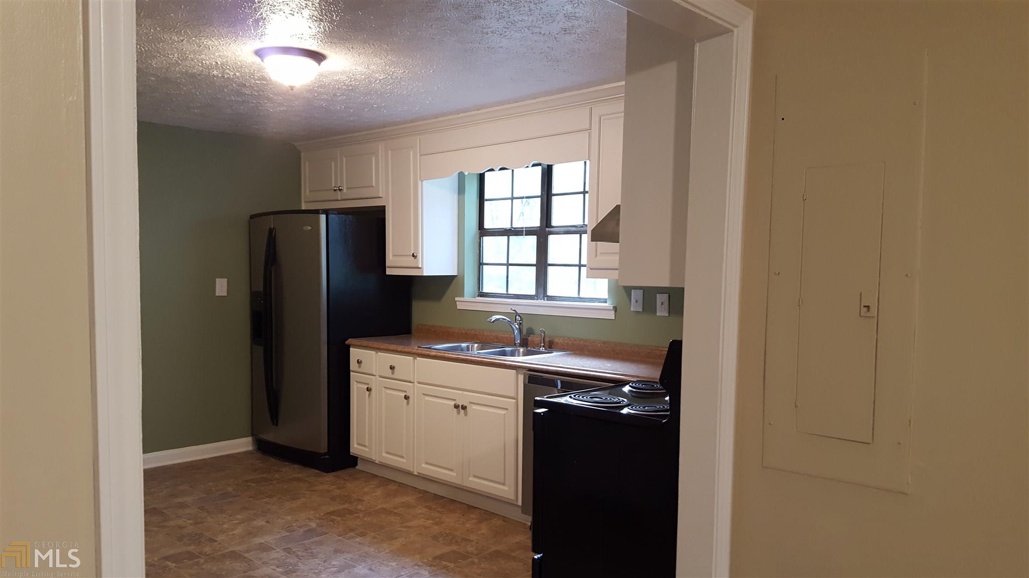 84 Wright, Winder, GA 30680 photo 3