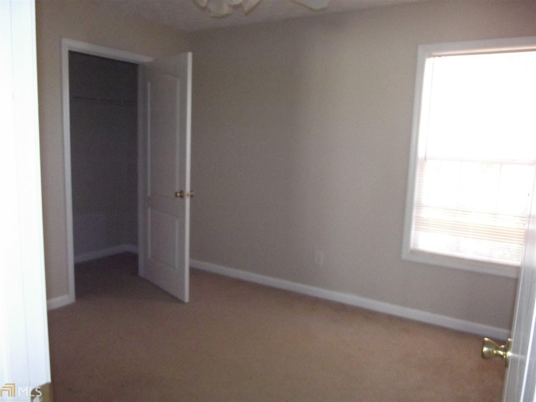 165 Fieldstone Ln, Covington, GA 30016 photo 16