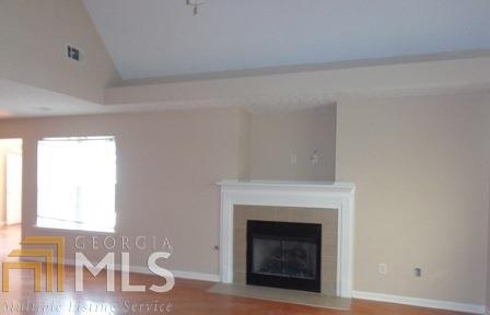 160 Dodgen Place Dr, Hampton, GA 30228 photo 2