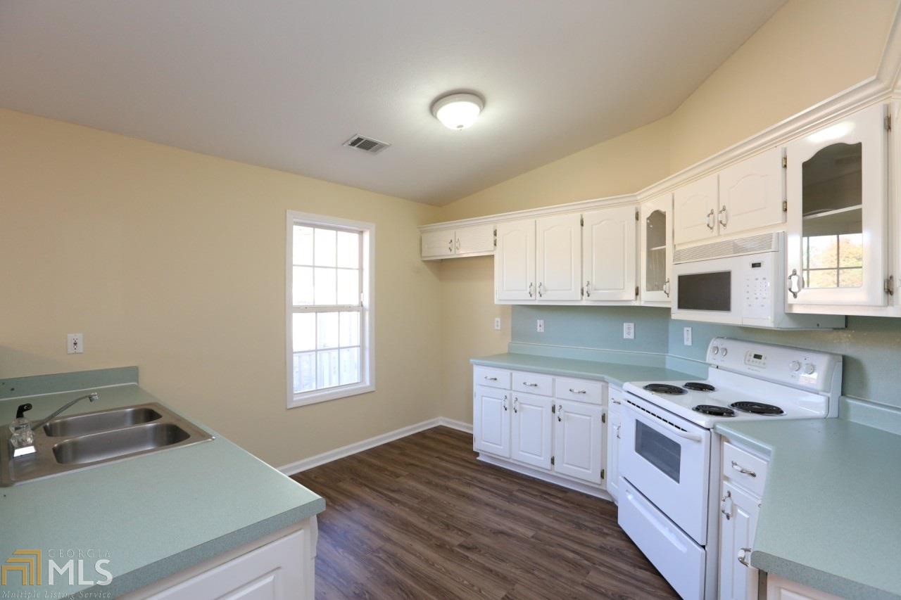 100 Kevins Dr, Hampton, GA 30228 photo 10