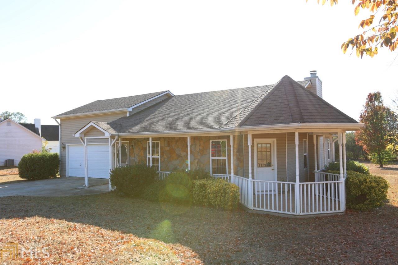 100 Kevins Dr, Hampton, GA 30228 photo 2