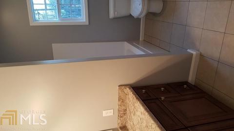 79 Laura Ln, Commerce, GA 30529 photo 12