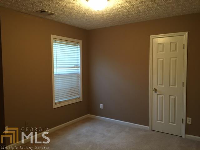 370 Trelawney Cir, Covington, GA 30016 photo 16