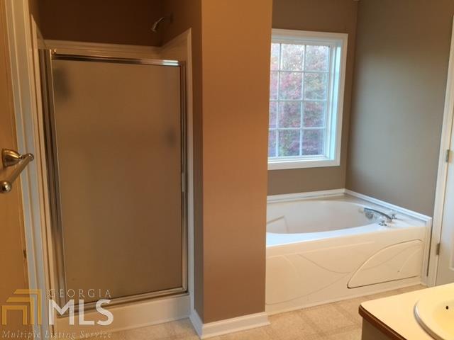 370 Trelawney Cir, Covington, GA 30016 photo 9