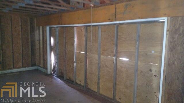6742 Silver Maple Dr, Rex, GA 30273 photo 2
