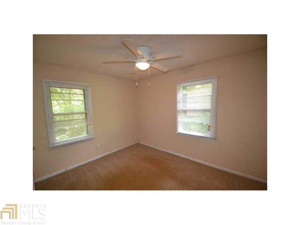 4084 Tara, Forest Park, GA 30297 photo 2
