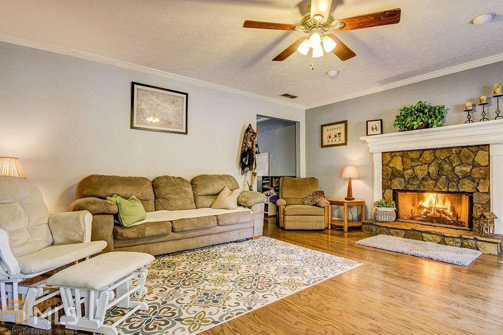 568 Taylor Rd, Suwanee, GA 30024 photo 6