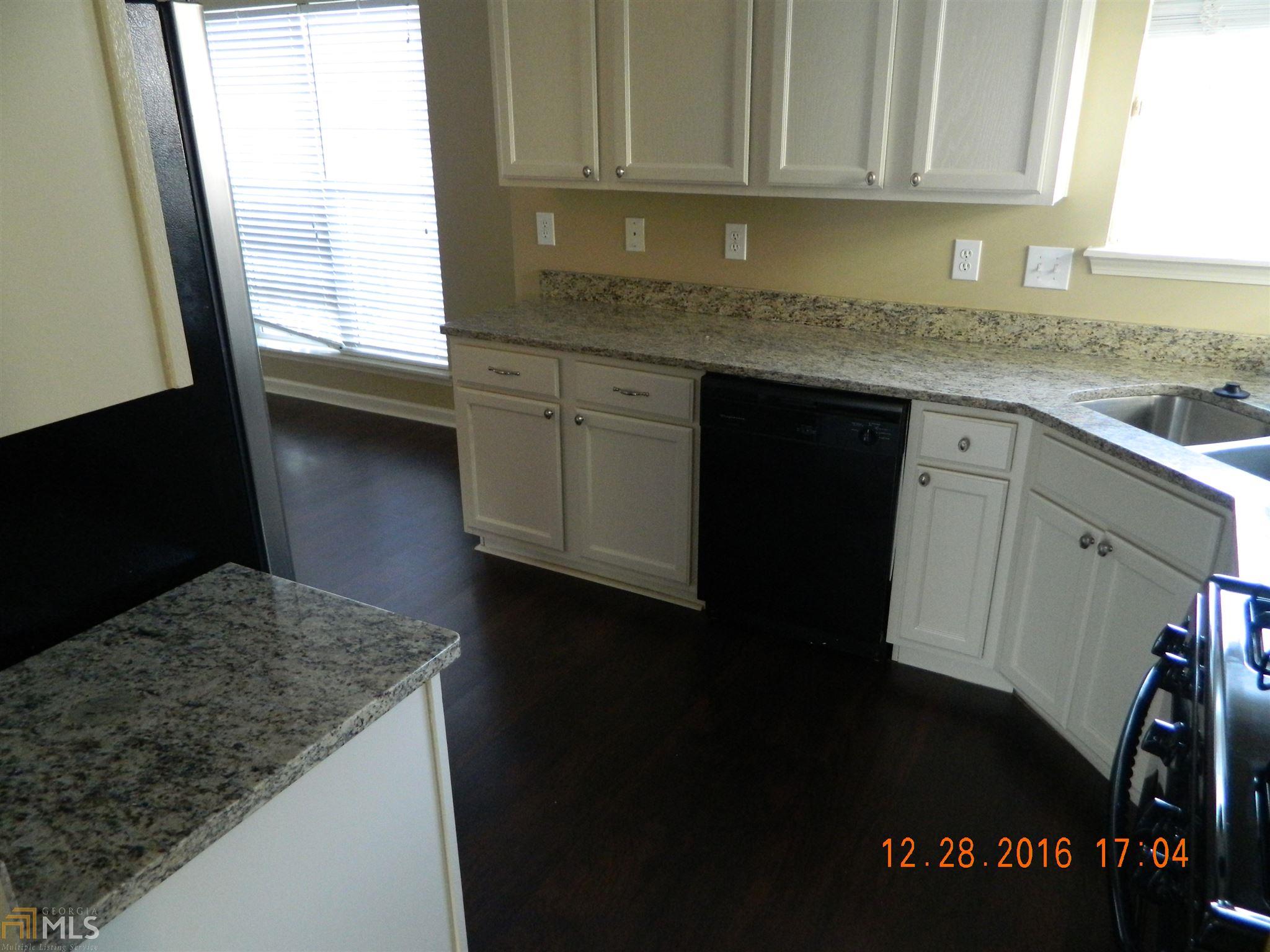 1946 Oakbluff, Austell, GA 30106 photo 4