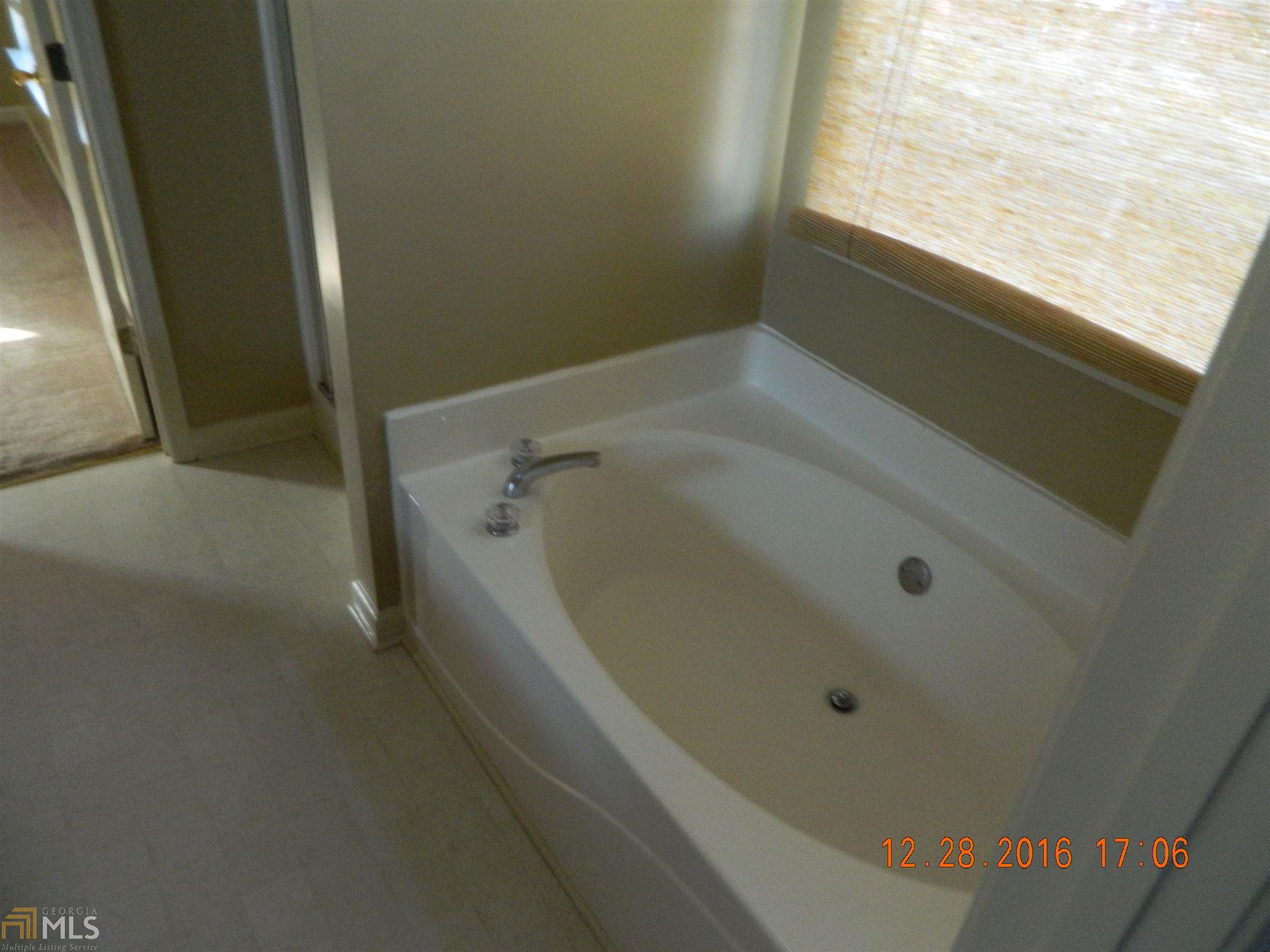 1946 Oakbluff, Austell, GA 30106 photo 15
