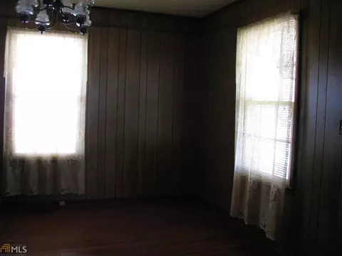 1209 E 3rd Ave, Lanett, AL 36863 photo 3