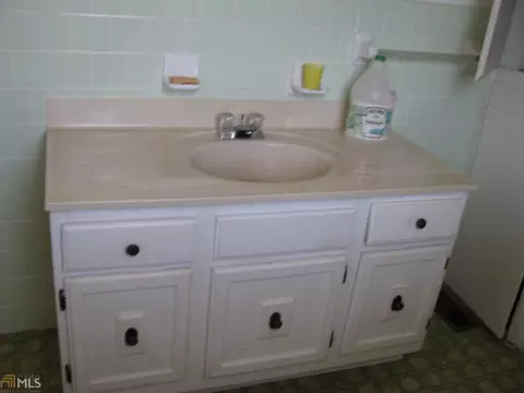 1209 E 3rd Ave, Lanett, AL 36863 photo 6