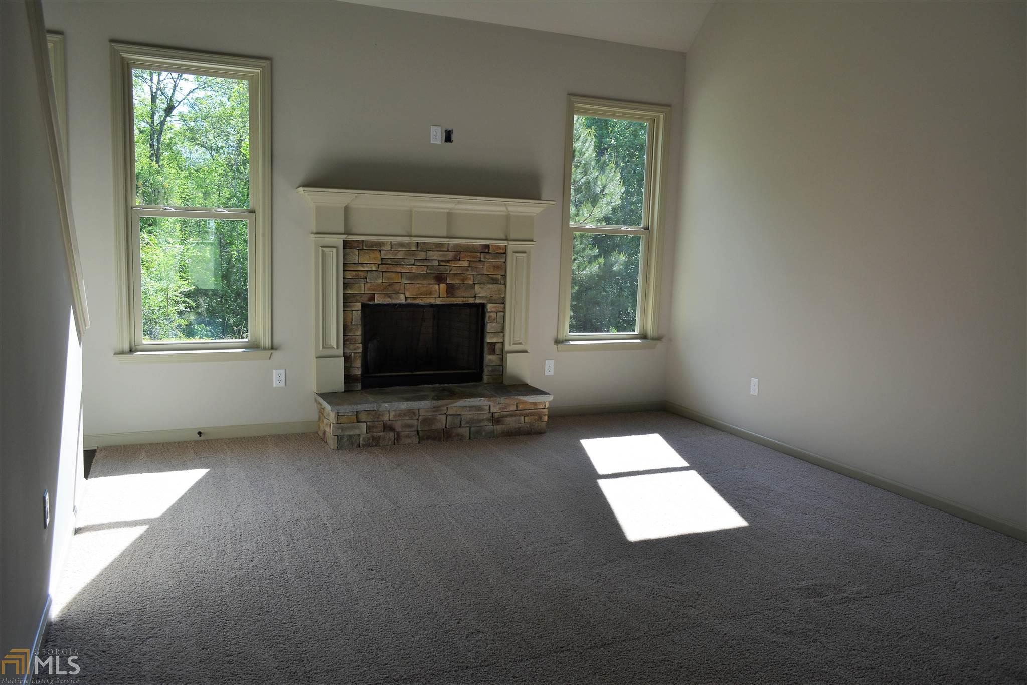 112 N Pointe Pkwy, Lagrange, GA 30241 photo 8