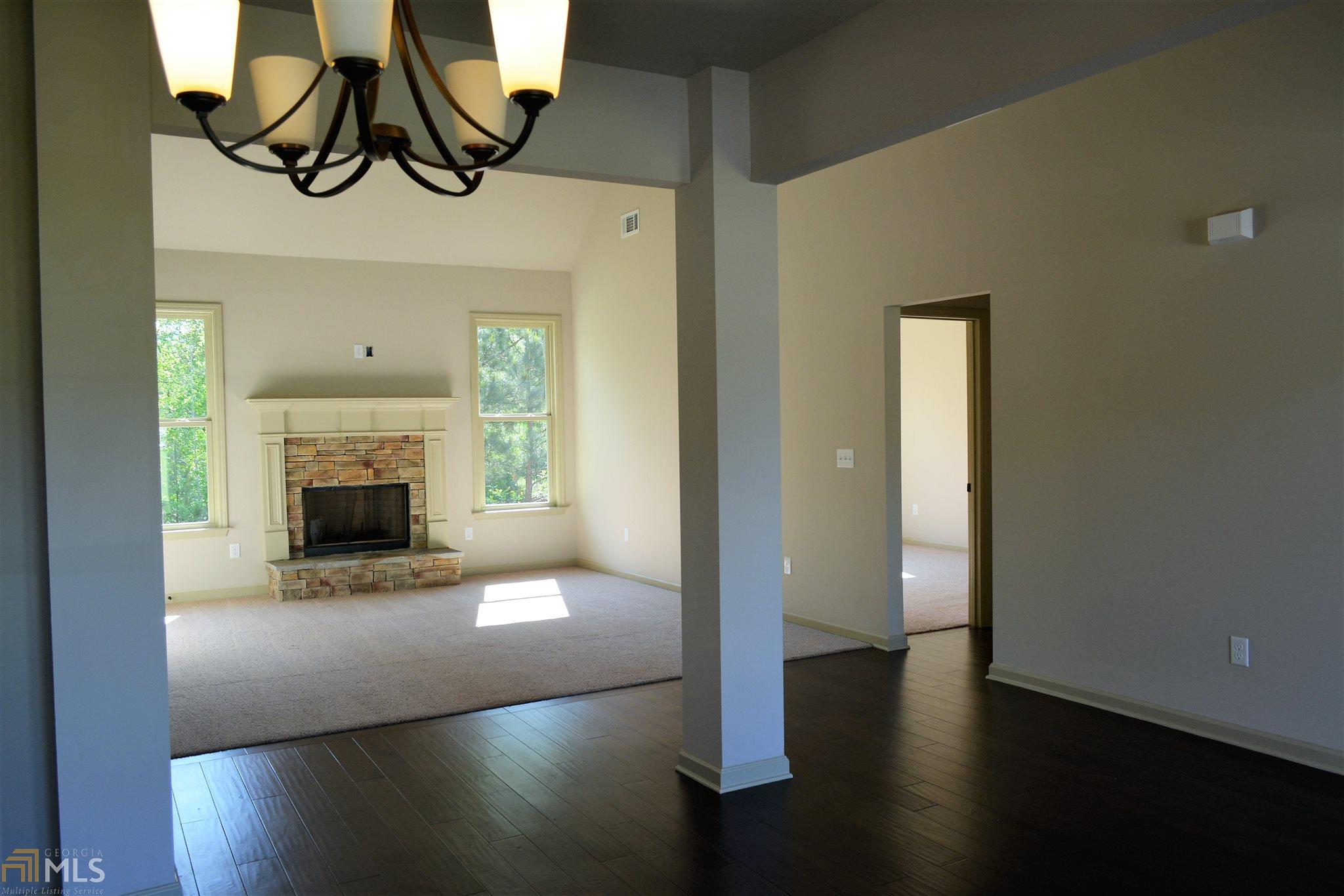 112 N Pointe Pkwy, Lagrange, GA 30241 photo 6