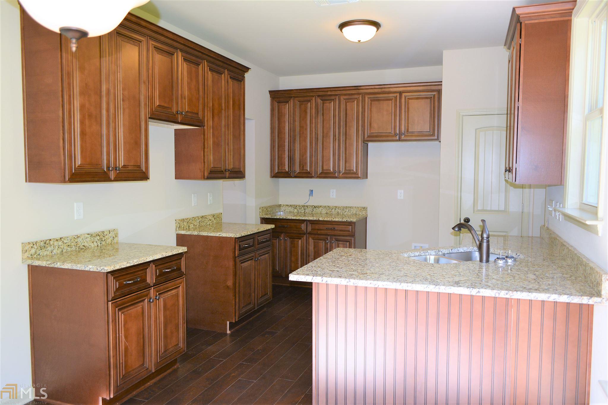 112 N Pointe Pkwy, Lagrange, GA 30241 photo 12