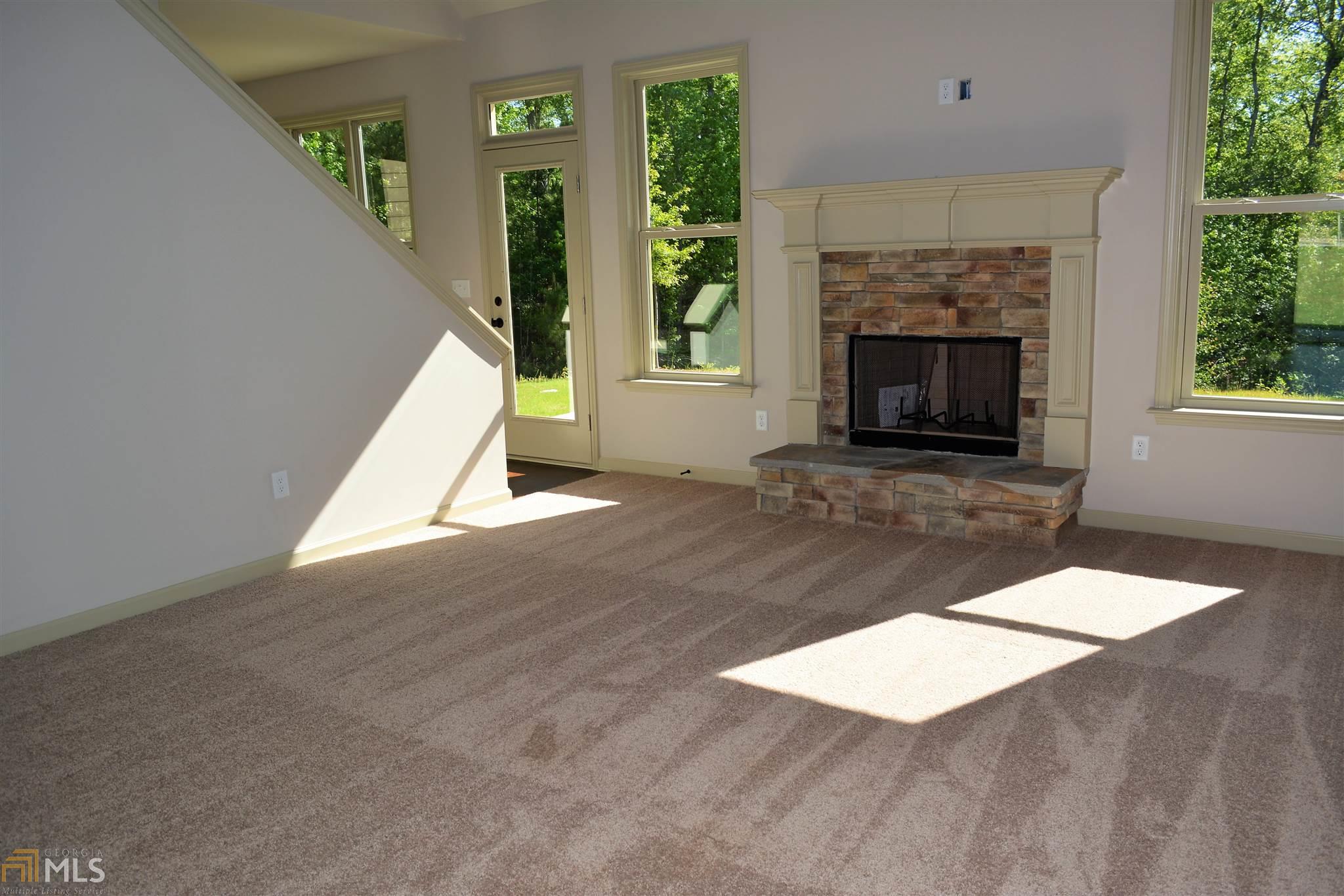 112 N Pointe Pkwy, Lagrange, GA 30241 photo 5