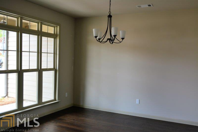 112 N Pointe Pkwy, Lagrange, GA 30241 photo 13