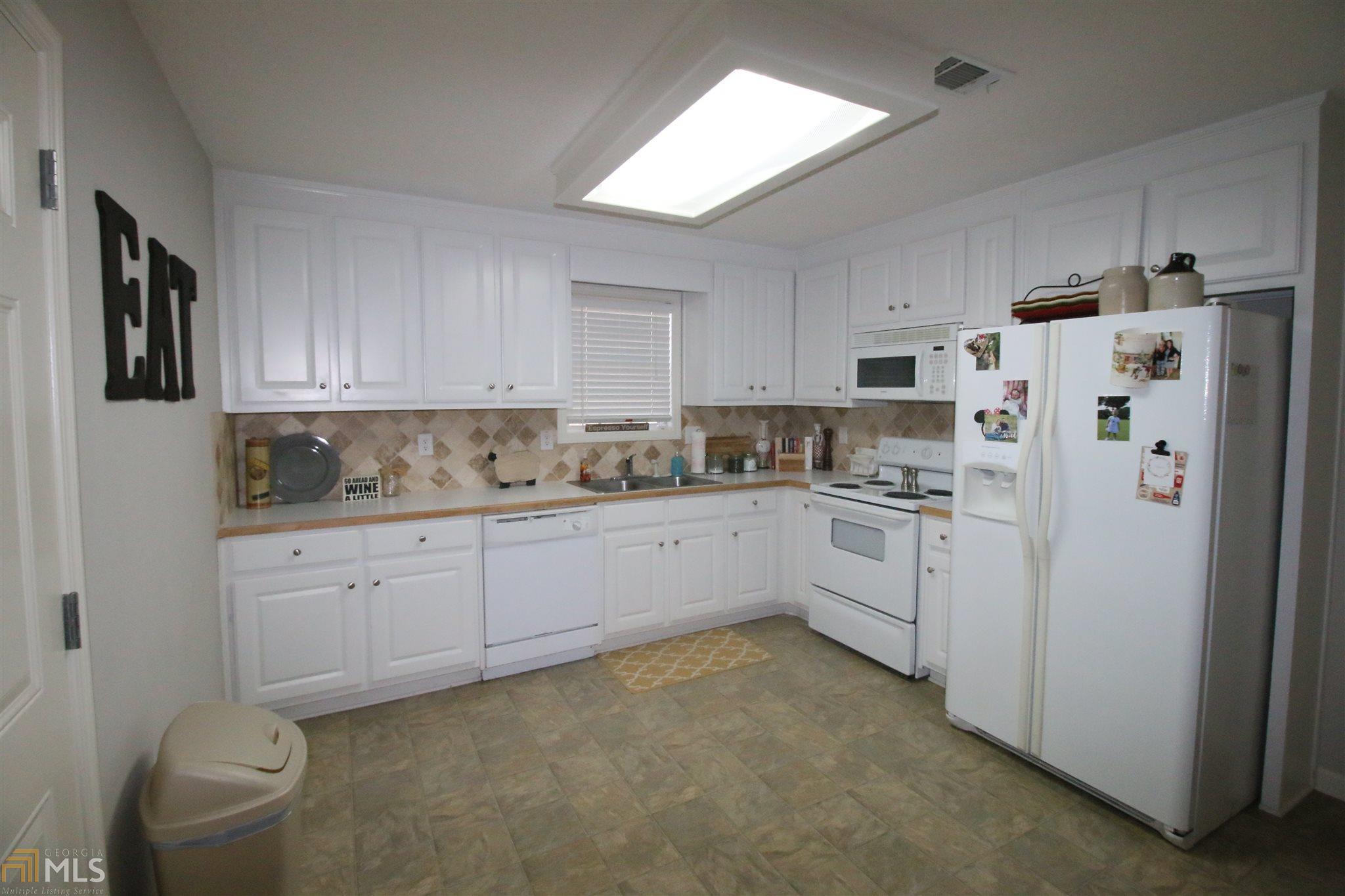 340 Centennial Dr, Bethlehem, GA 30620 photo 14