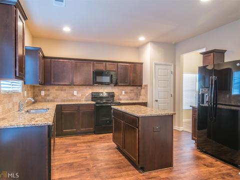 388 Pernell Dr, Hampton, GA 30228 photo 9