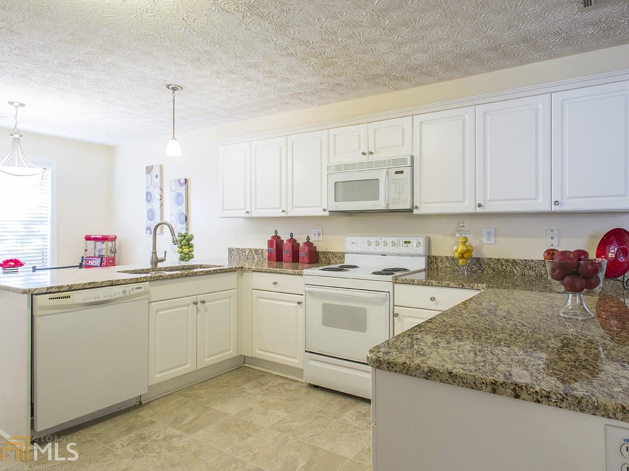 705 Pebble Blvd, Covington, GA 30016 photo 9