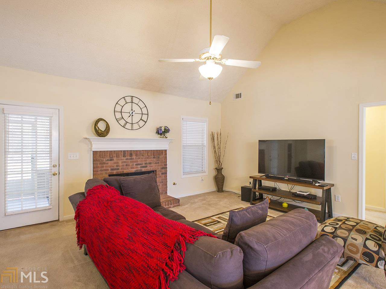 705 Pebble Blvd, Covington, GA 30016 photo 6