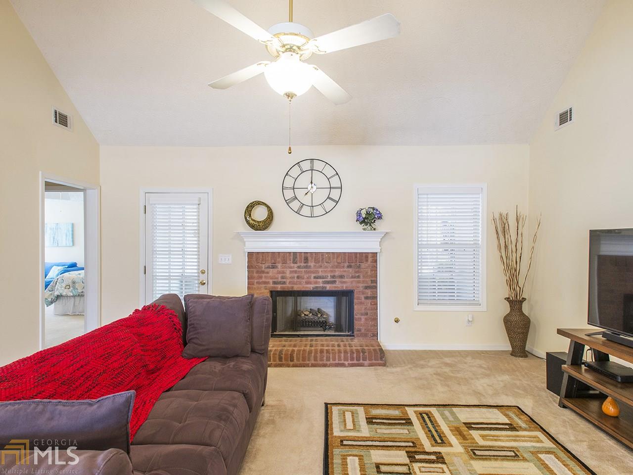 705 Pebble Blvd, Covington, GA 30016 photo 7