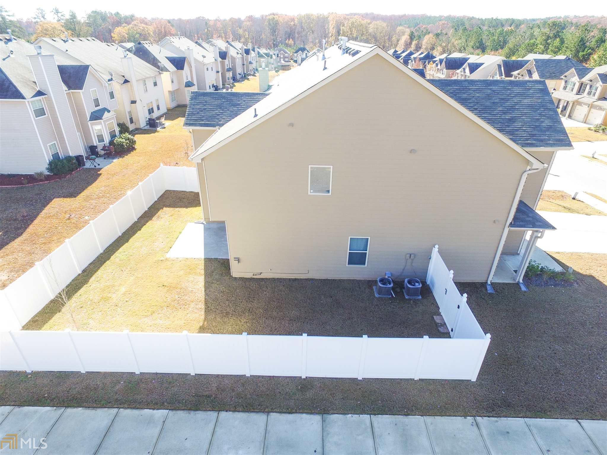 7614 Bowhead Ct, Fairburn, GA 30213 photo 4