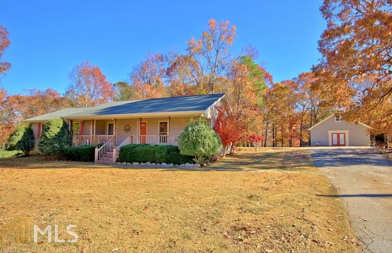 130 Twin Oaks Dr, Hampton, GA 30228 photo 1