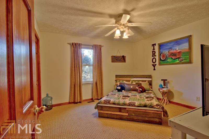 130 Twin Oaks Dr, Hampton, GA 30228 photo 11