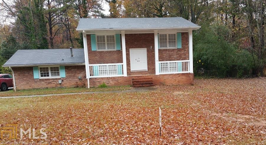 6009 Malibu Dr, Morrow, GA 30260 photo 1