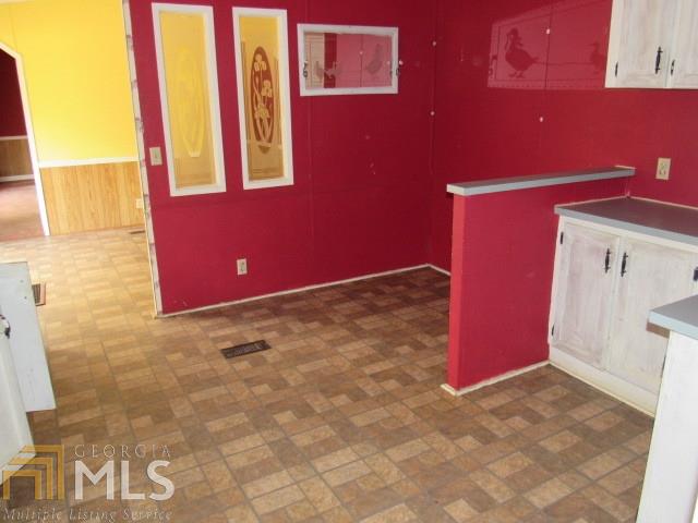 549 Borders Rd, Commerce, GA 30530 photo 5