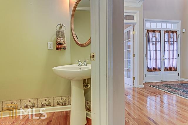 130 Devonshire, Tyrone, GA 30290 photo 4