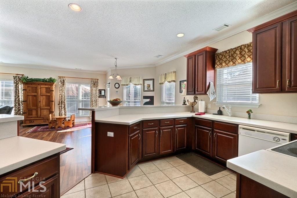 8 Arbors Cir, Pooler, GA 31322 photo 7