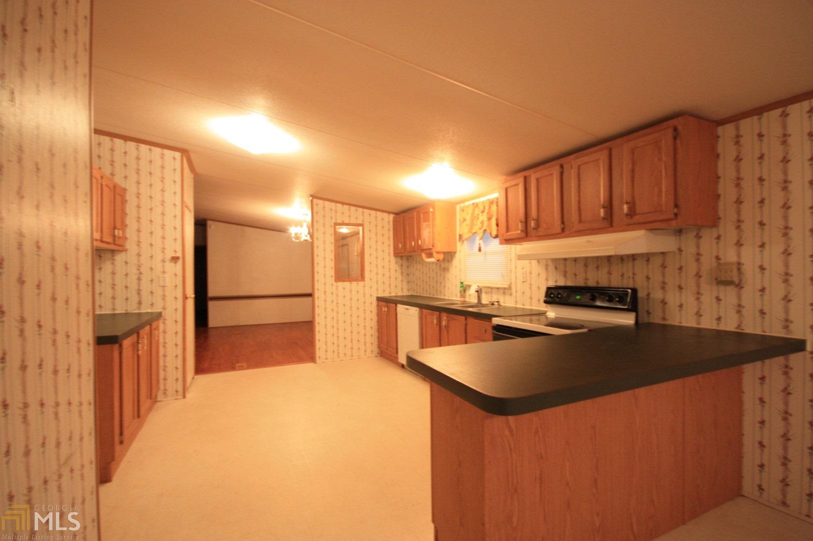 54 Edge Pointe Pl, Byron, GA 31008 photo 6