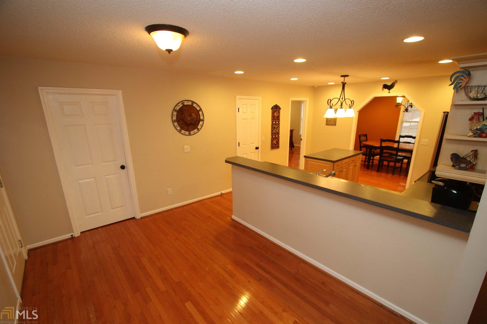 665 Thrash Rd, Lagrange, GA 30241 photo 11