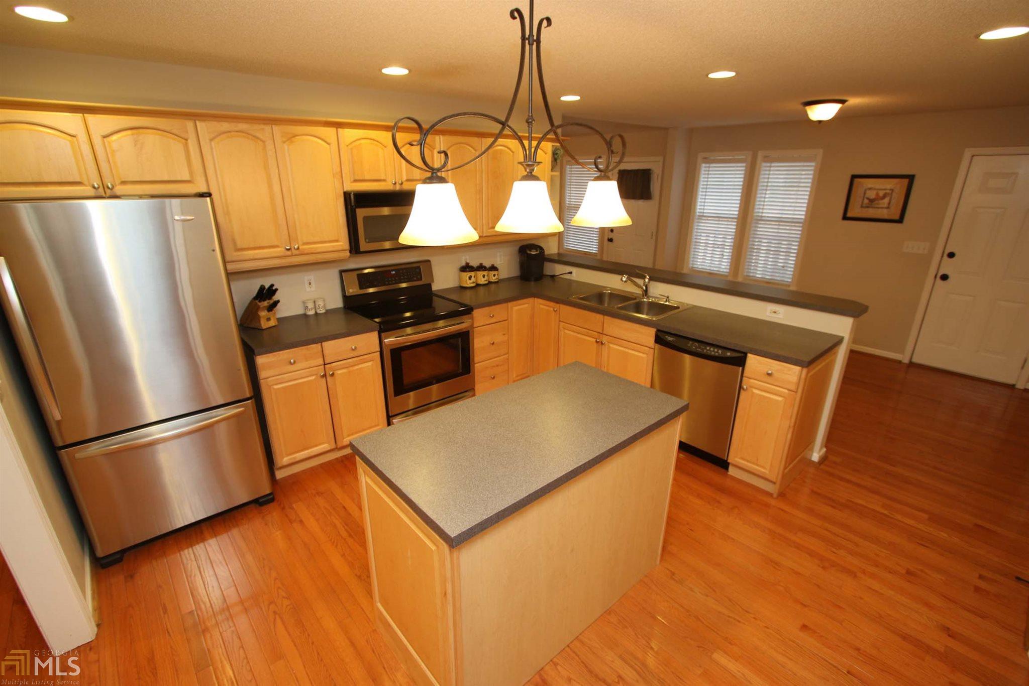 665 Thrash Rd, Lagrange, GA 30241 photo 9