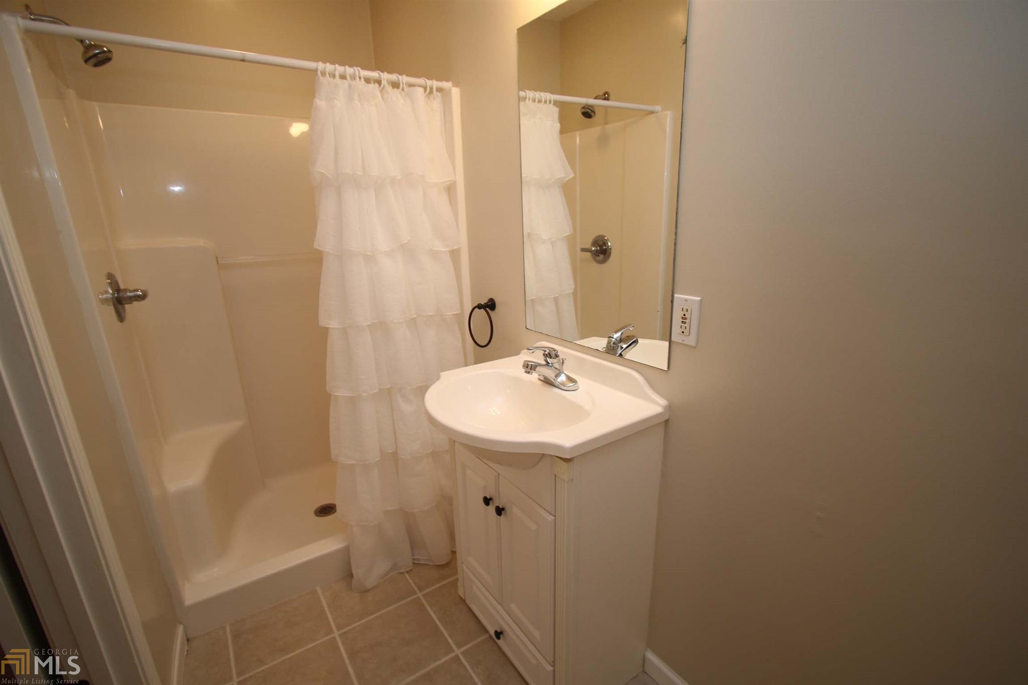 665 Thrash Rd, Lagrange, GA 30241 photo 13