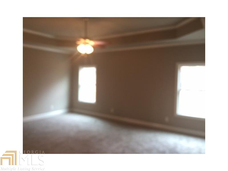 2092 Democracy Dr, Buford, GA 30519 photo 7