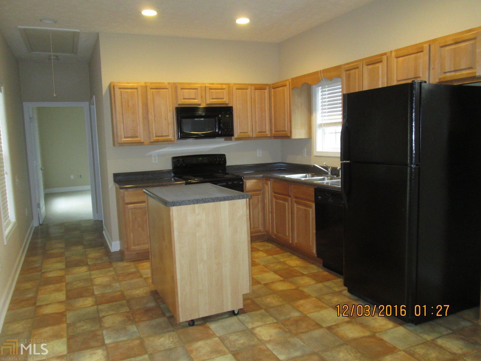613 Cottage Ln, Lagrange, GA 30240 photo 3
