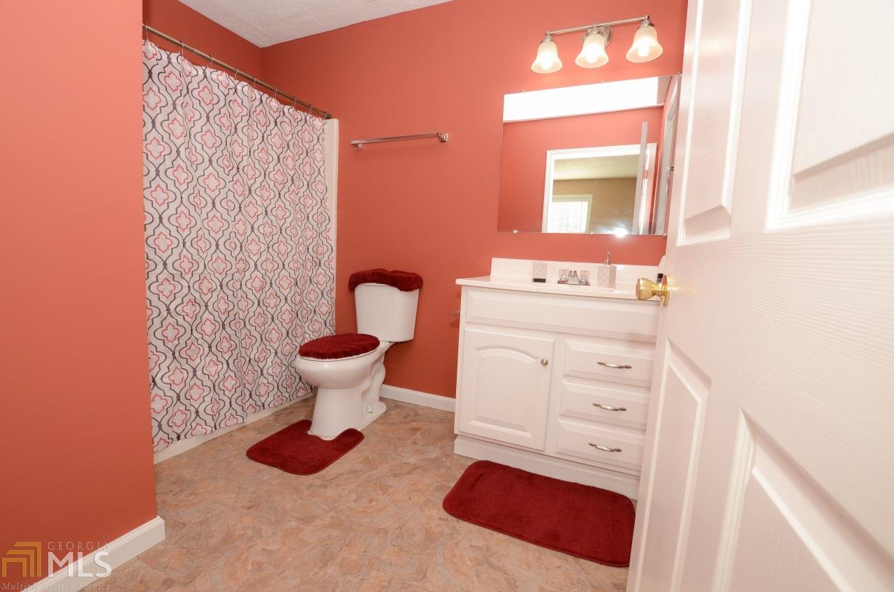 600 Davis St, Monroe, GA 30655 photo 11