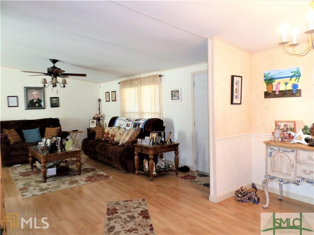 211 E Johnson, Rincon, GA 31326 photo 4