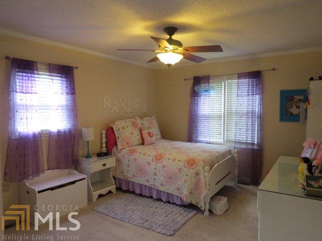 305 Regency Cir, Dublin, GA 31021 photo 10