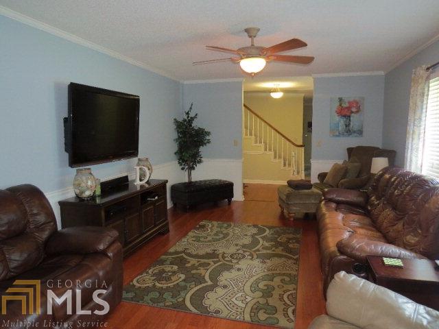 305 Regency Cir, Dublin, GA 31021 photo 3