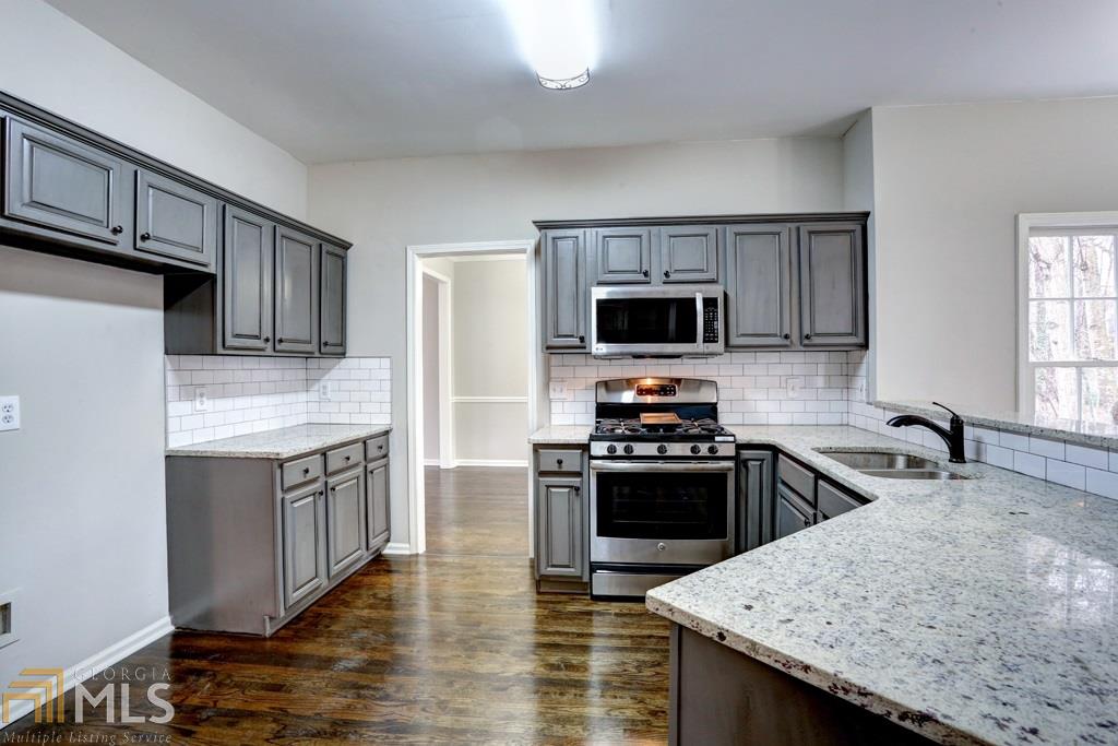 2325 Compton Pl, Suwanee, GA 30024 photo 11
