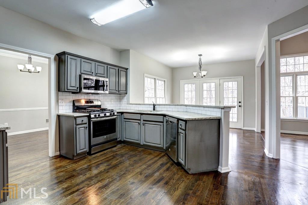 2325 Compton Pl, Suwanee, GA 30024 photo 9