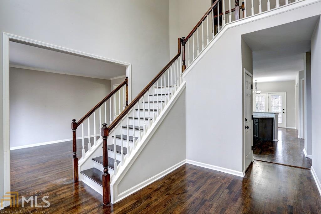 2325 Compton Pl, Suwanee, GA 30024 photo 3